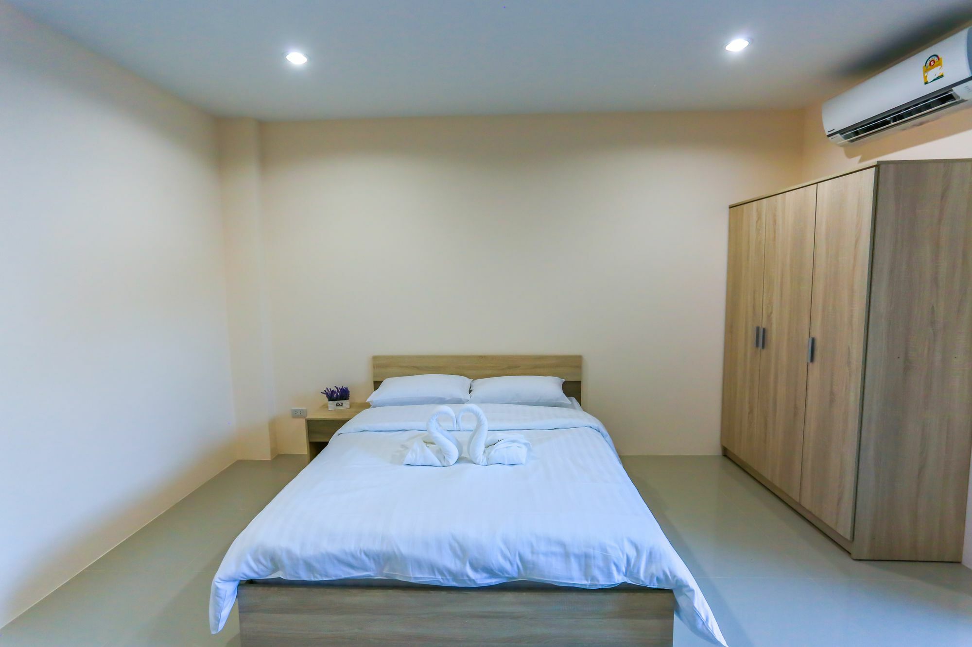 Tempo Plus Apartment Mae Sot Exterior foto